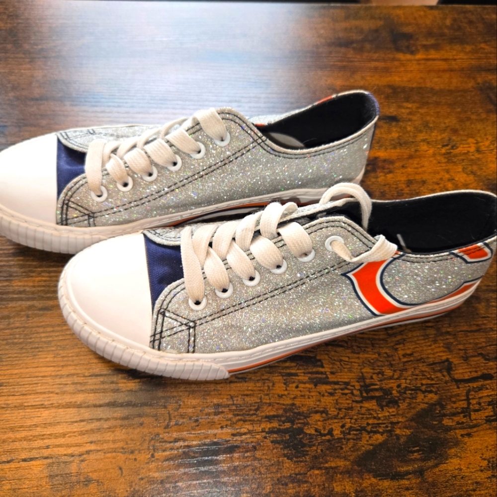 Chicago Bears Womens Glitter Low Top Canvas Shoes